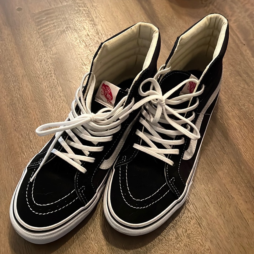 Brand New Black Vans Filmore High Top Women’s Size 9